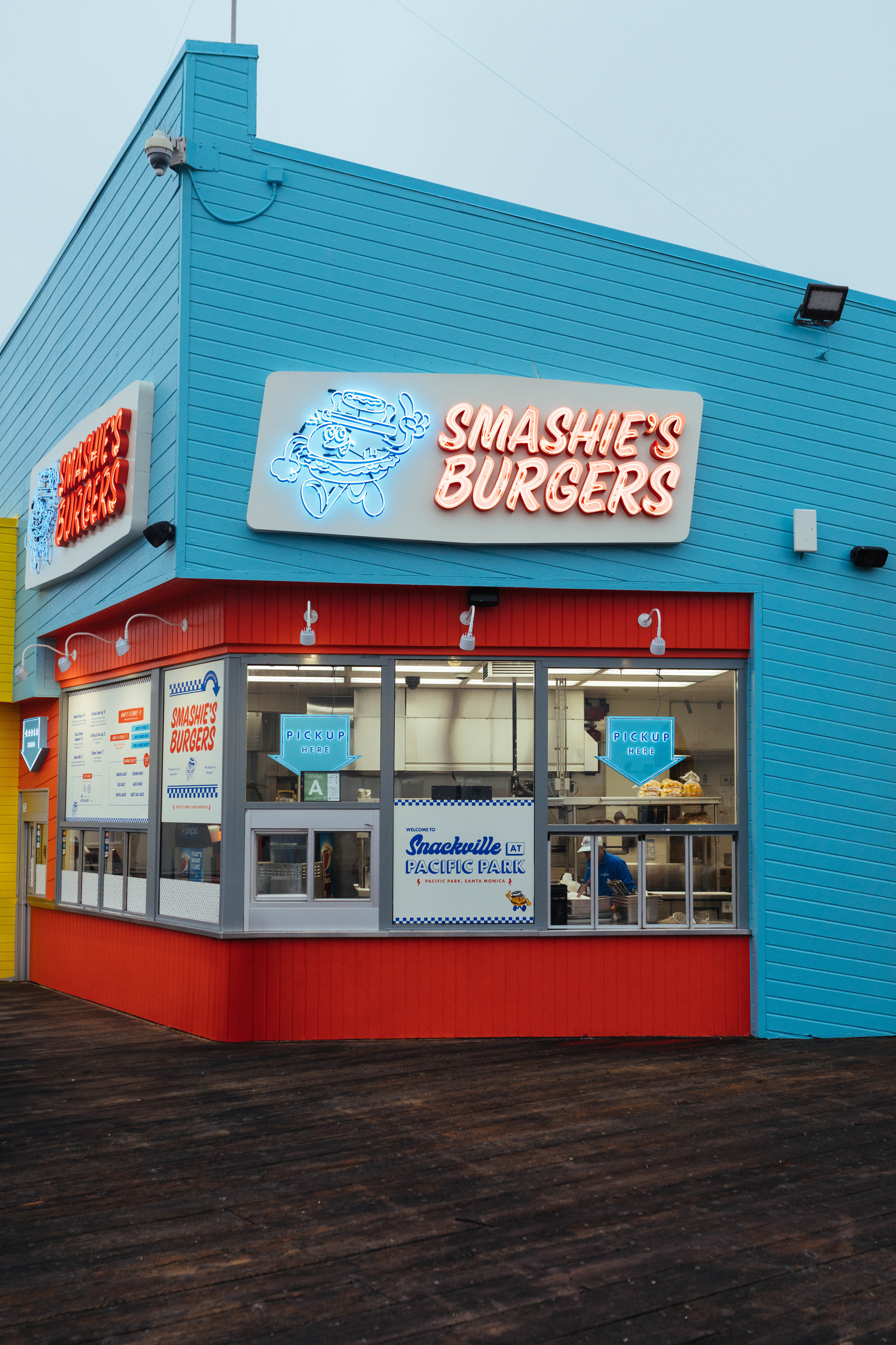 Smashies Burgers Storefront