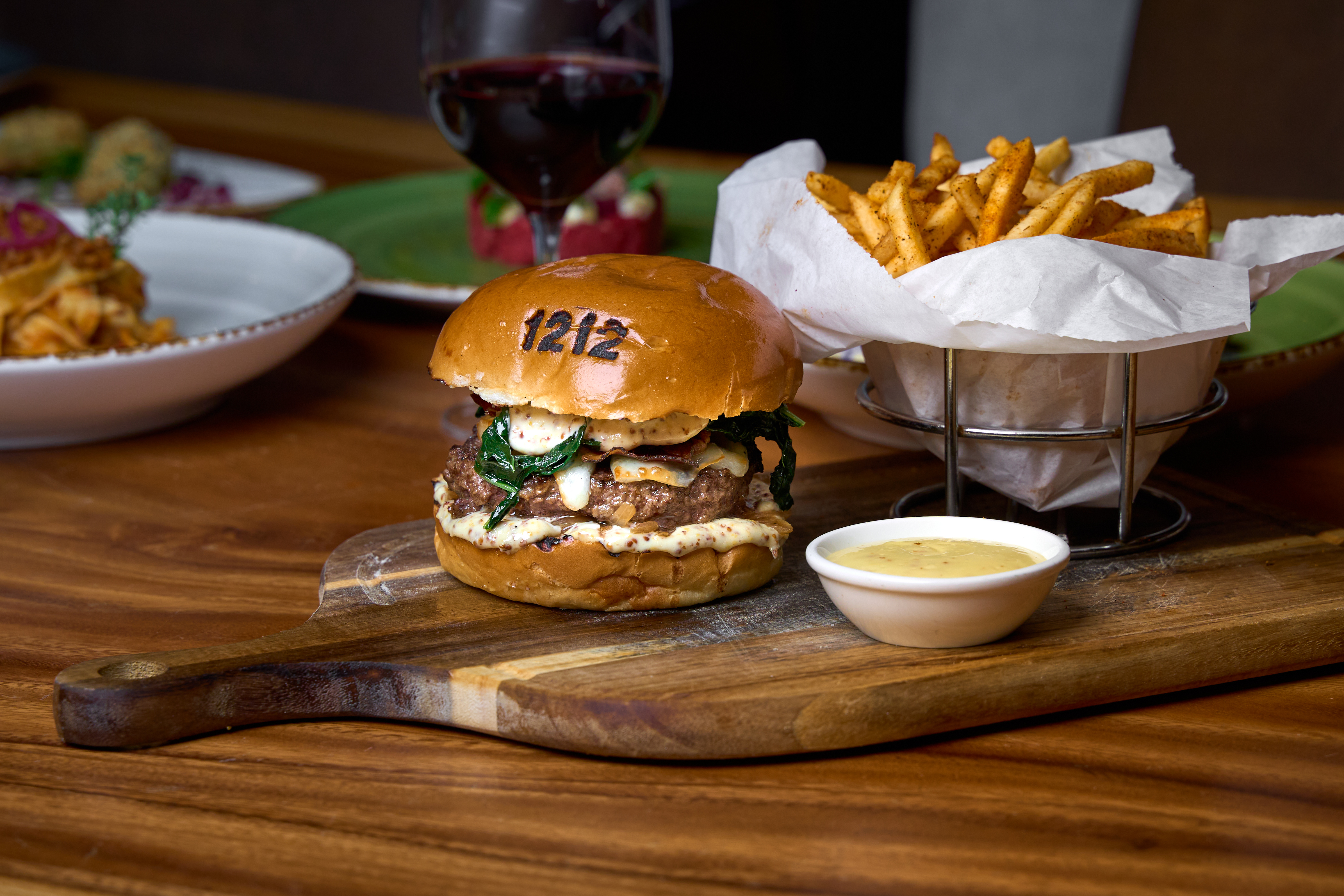 1212 Santa Monica Food