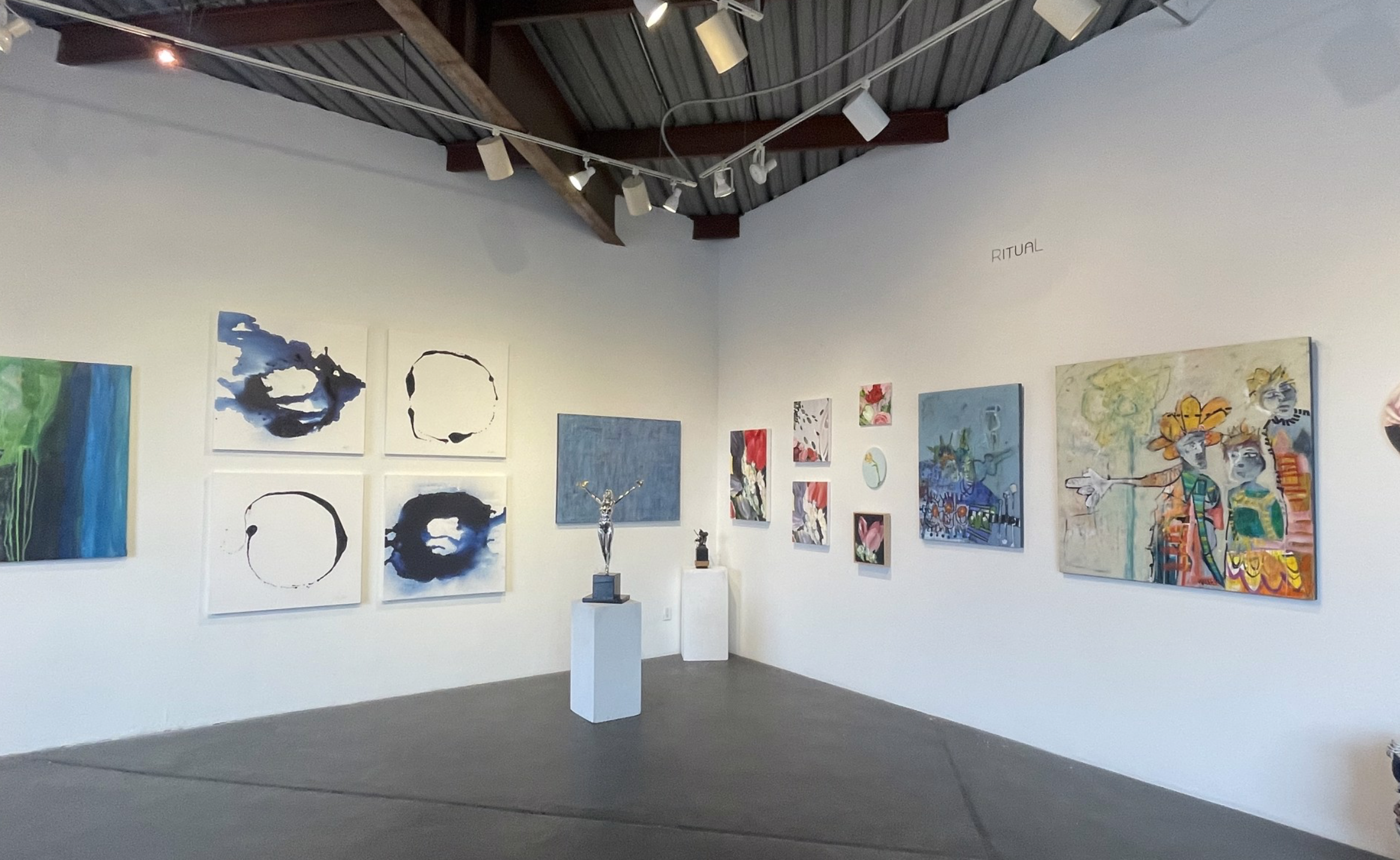 bG Gallery Exhibition