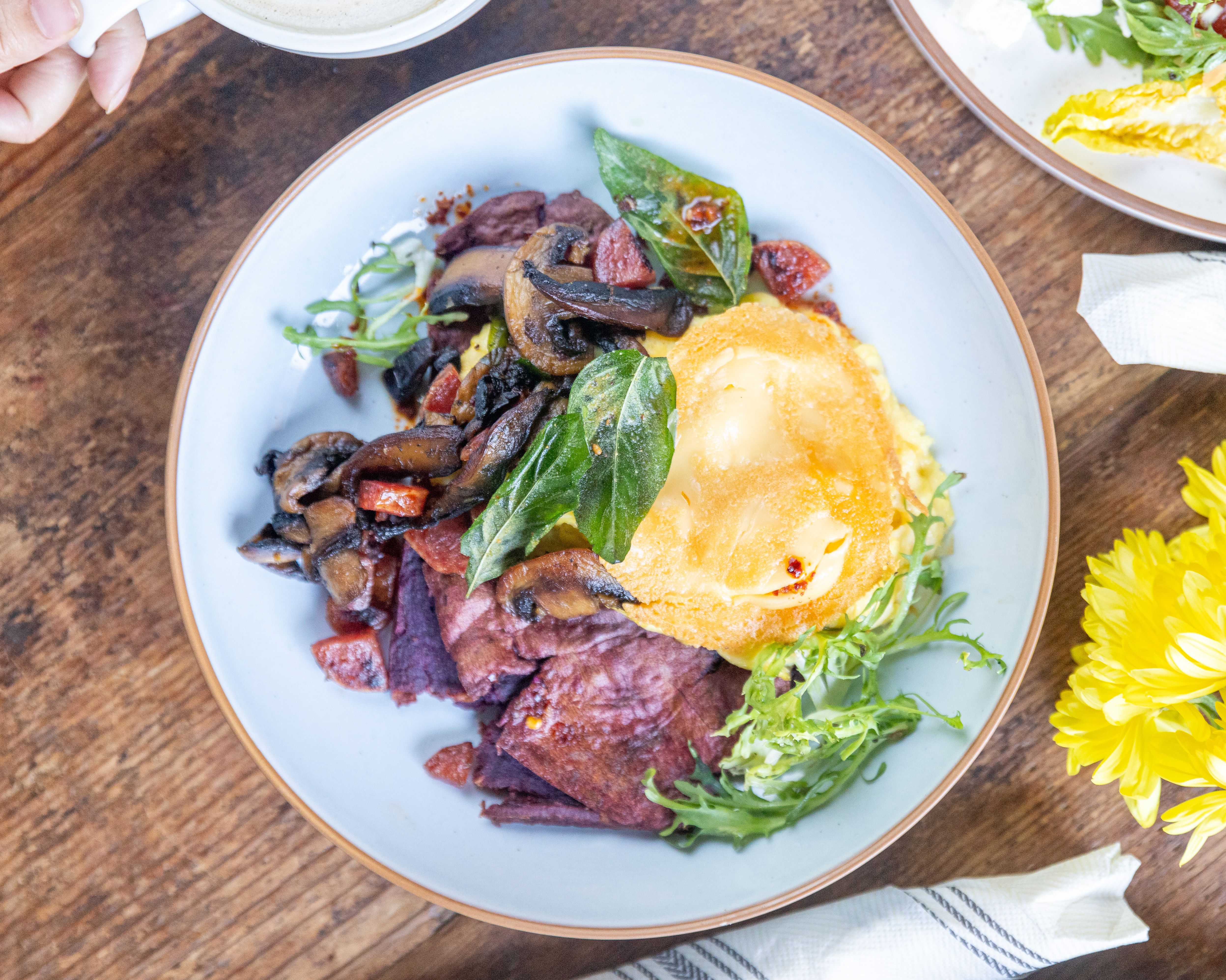 Smoked Gouda Scramble