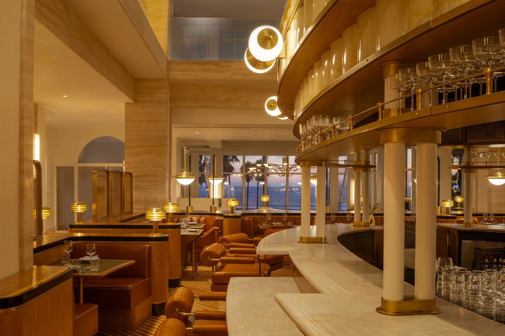 奥拉圣莫尼卡海滩内景