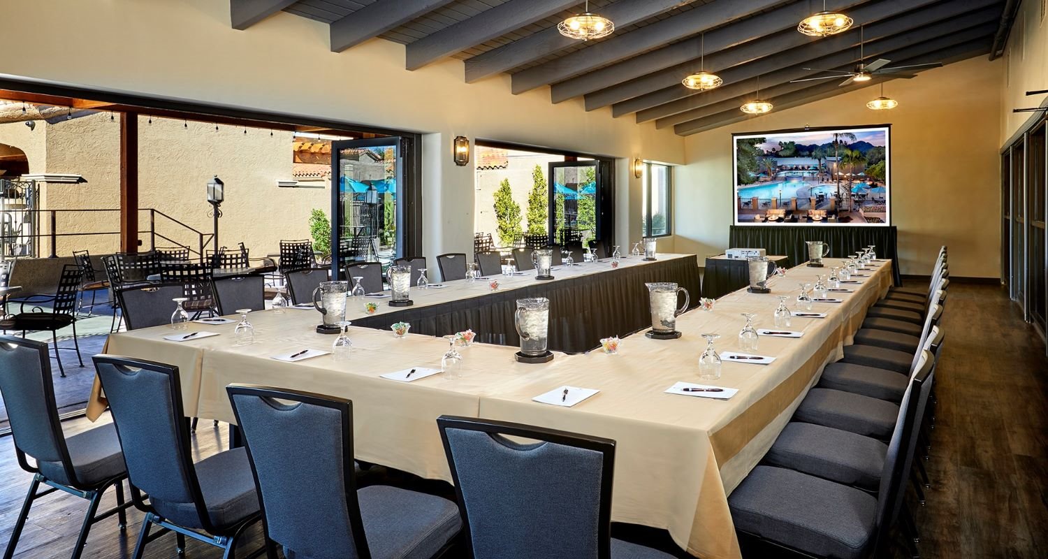 Garden Court Restaurant At The Scottsdale Plaza Resort