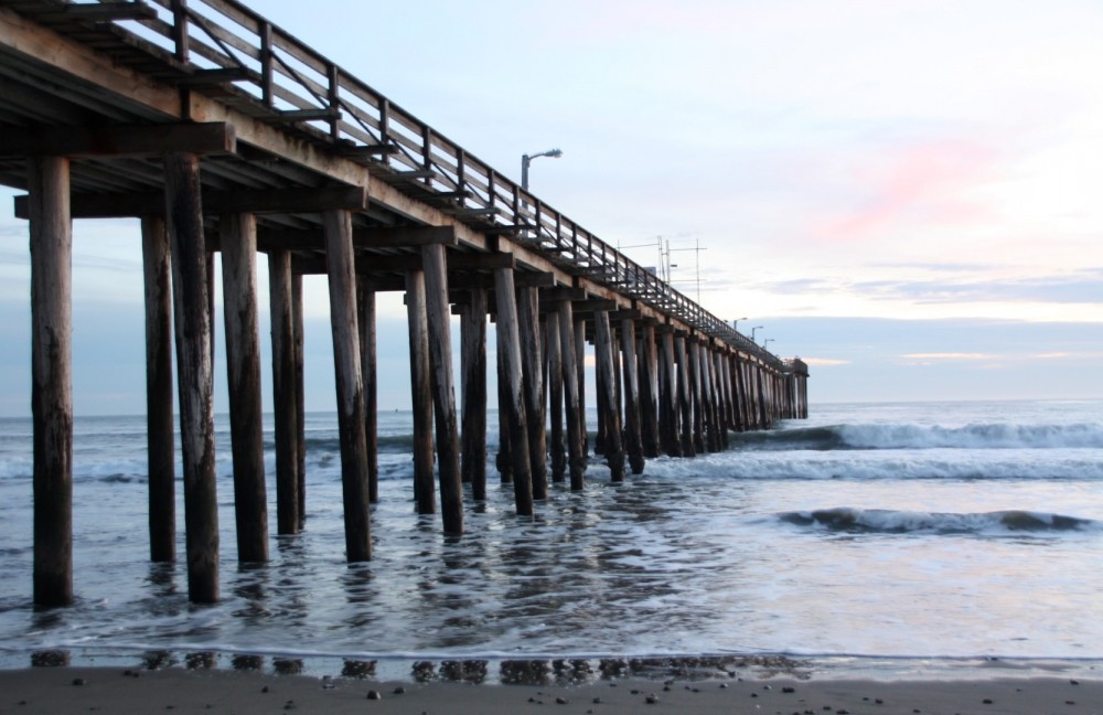 https://assets.simpleviewinc.com/simpleview/image/upload/crm/slocal/Cayucos-Pier-at-state-beach-bryce14-6-1000x648_64777BBA-5056-A36A-0BE3E37E18EA3BB1-64777a375056a36_647786a8-5056-a36a-0b0d06f686f2aff8.jpg