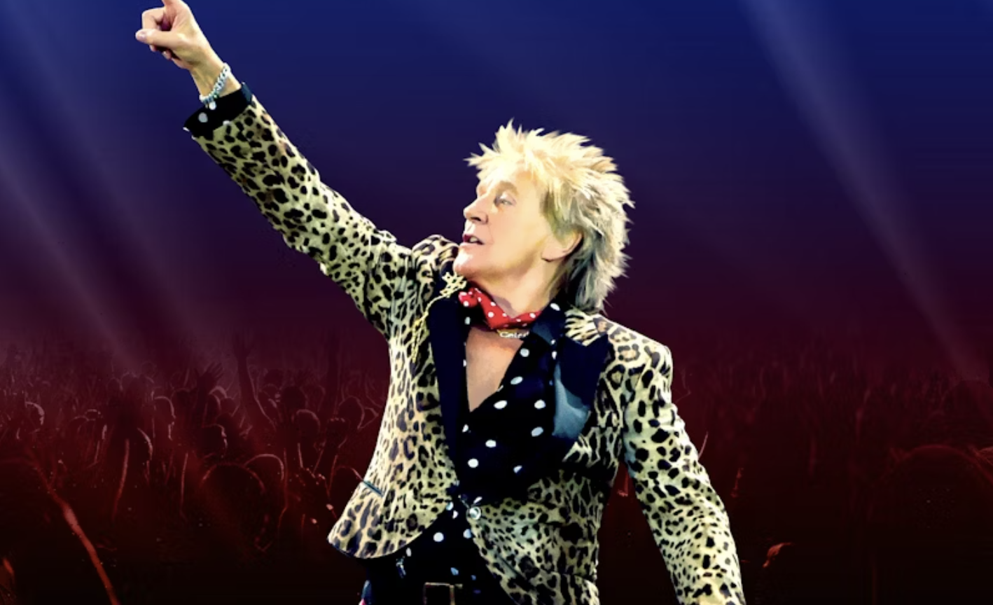 Luis Miguel performing live and captivating the audience in 2025