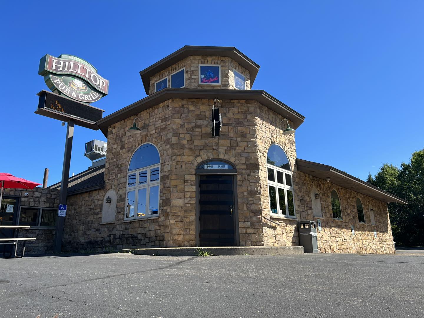 Hilltop bar and grill discount