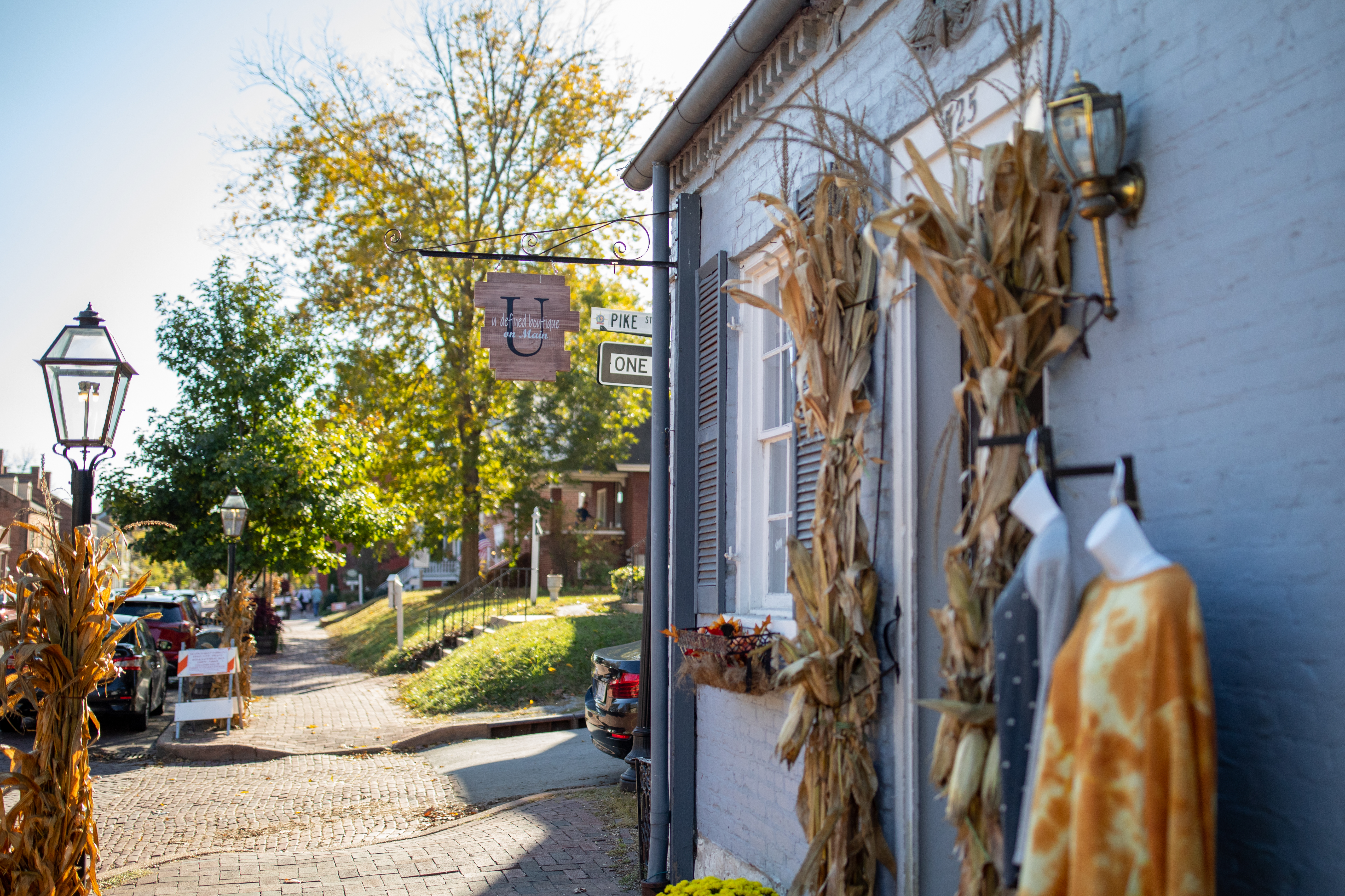 U defined boutique on Main