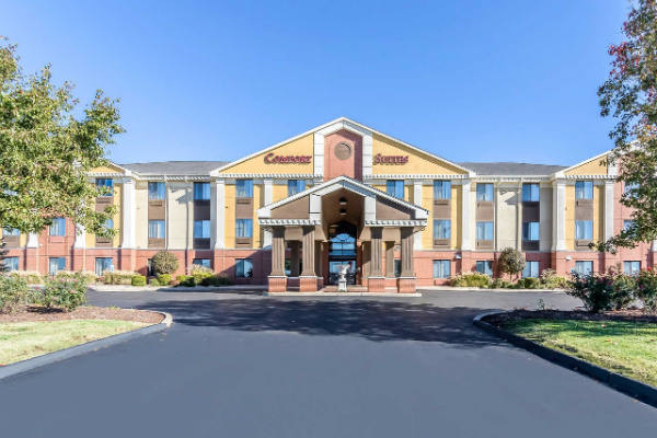 Comfort Suites