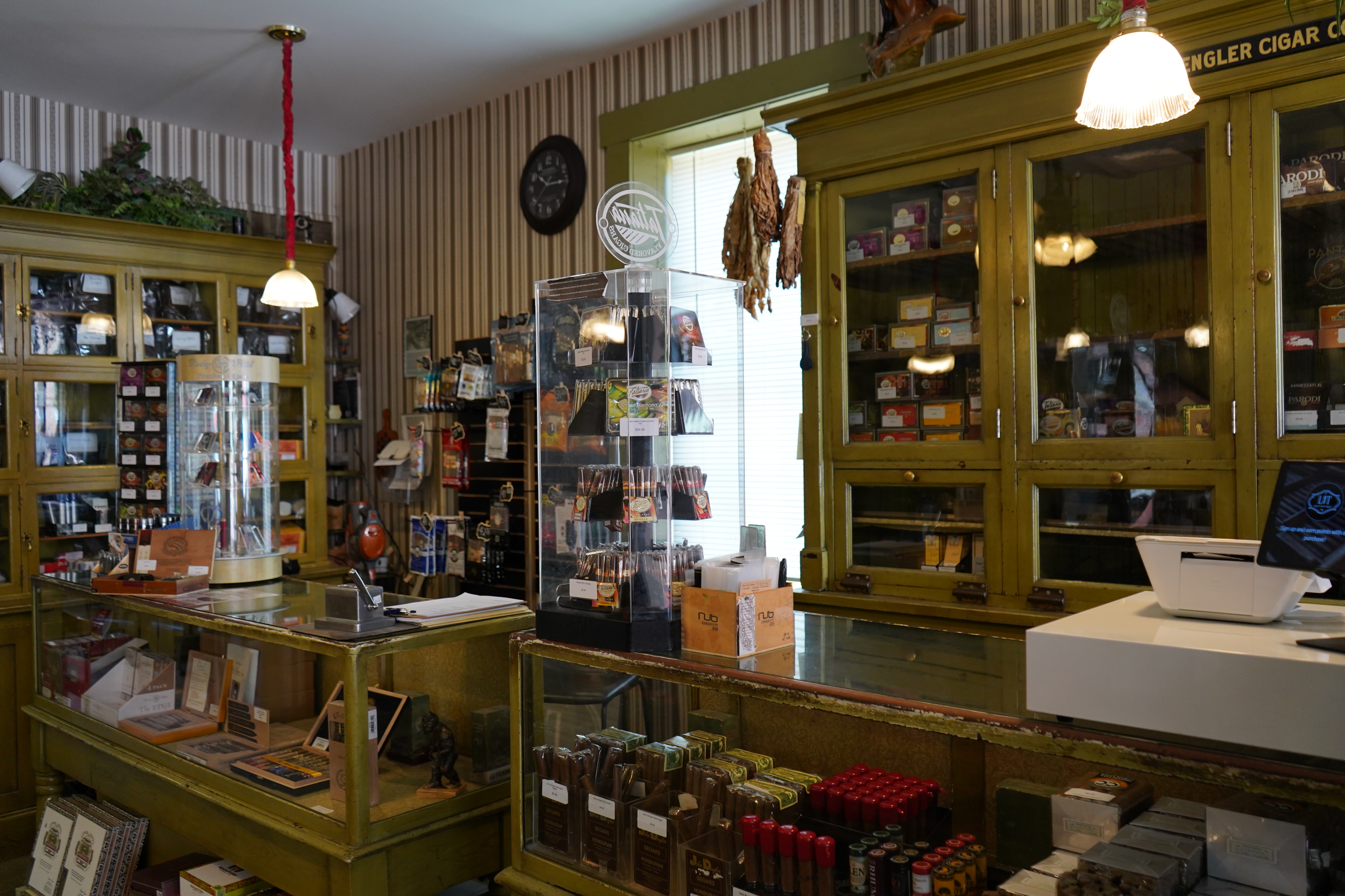 tobacco shop st charles LIT Pipe and Cigar