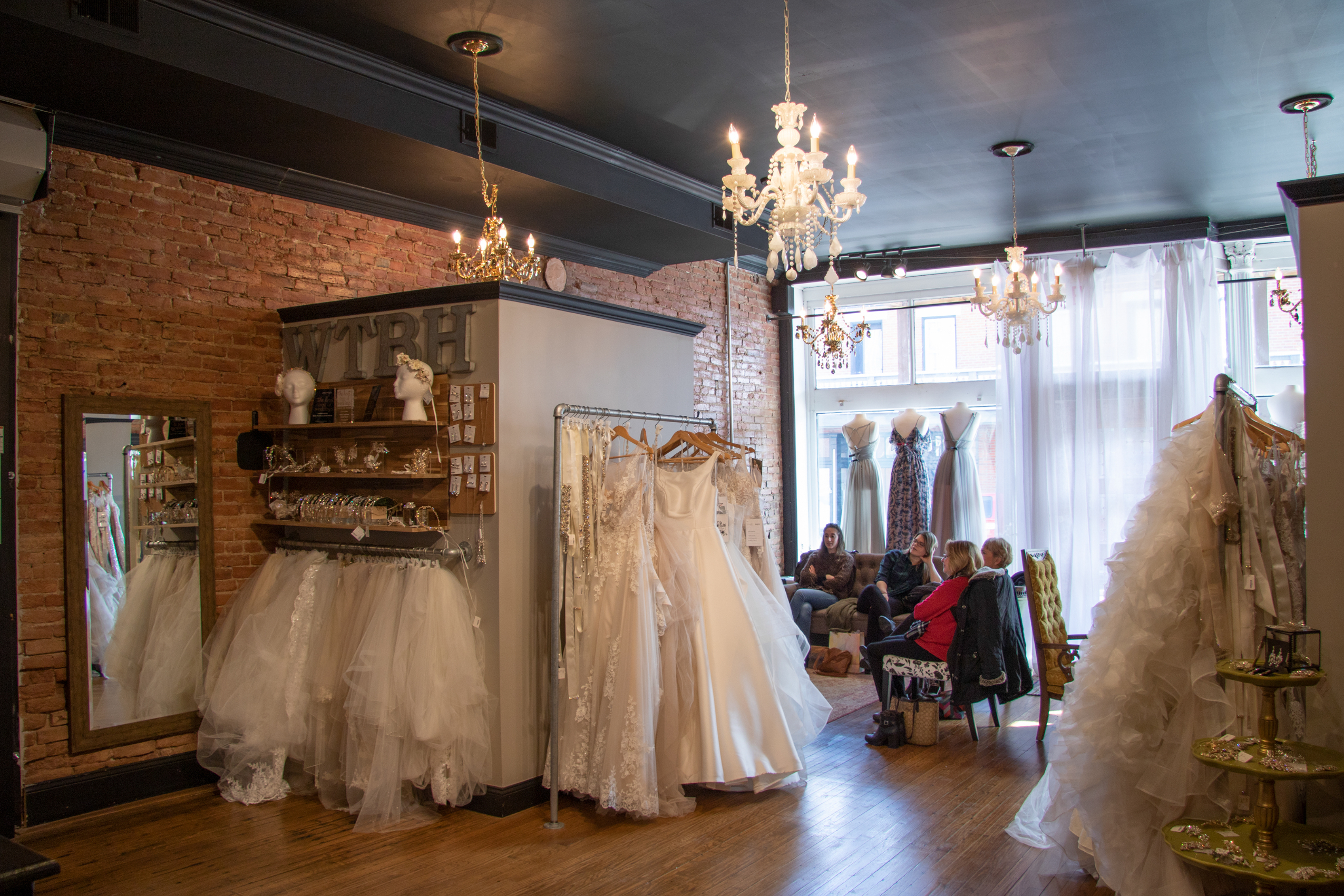 White Traditions Bridal House