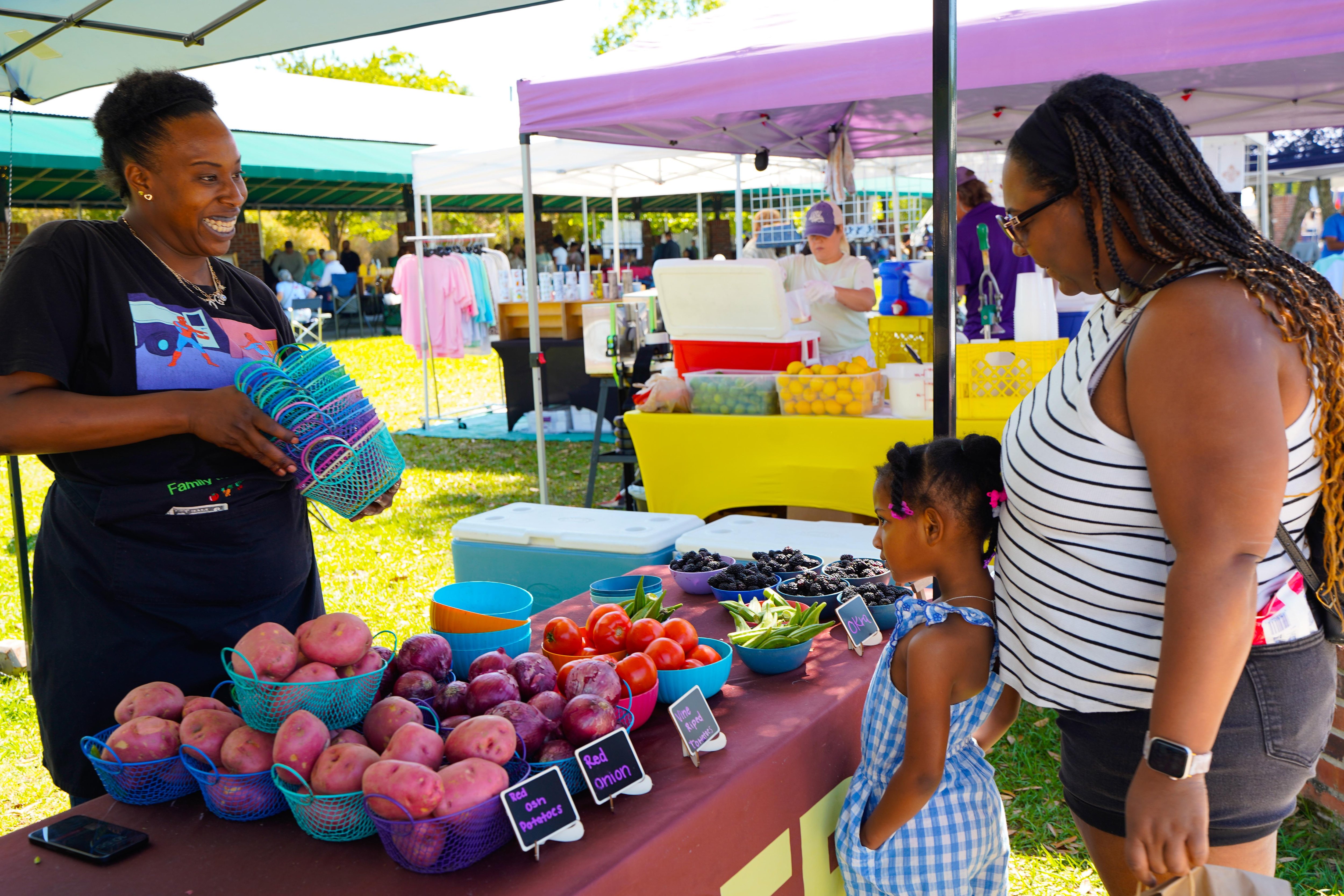 Mandeville Trailhead Community Market