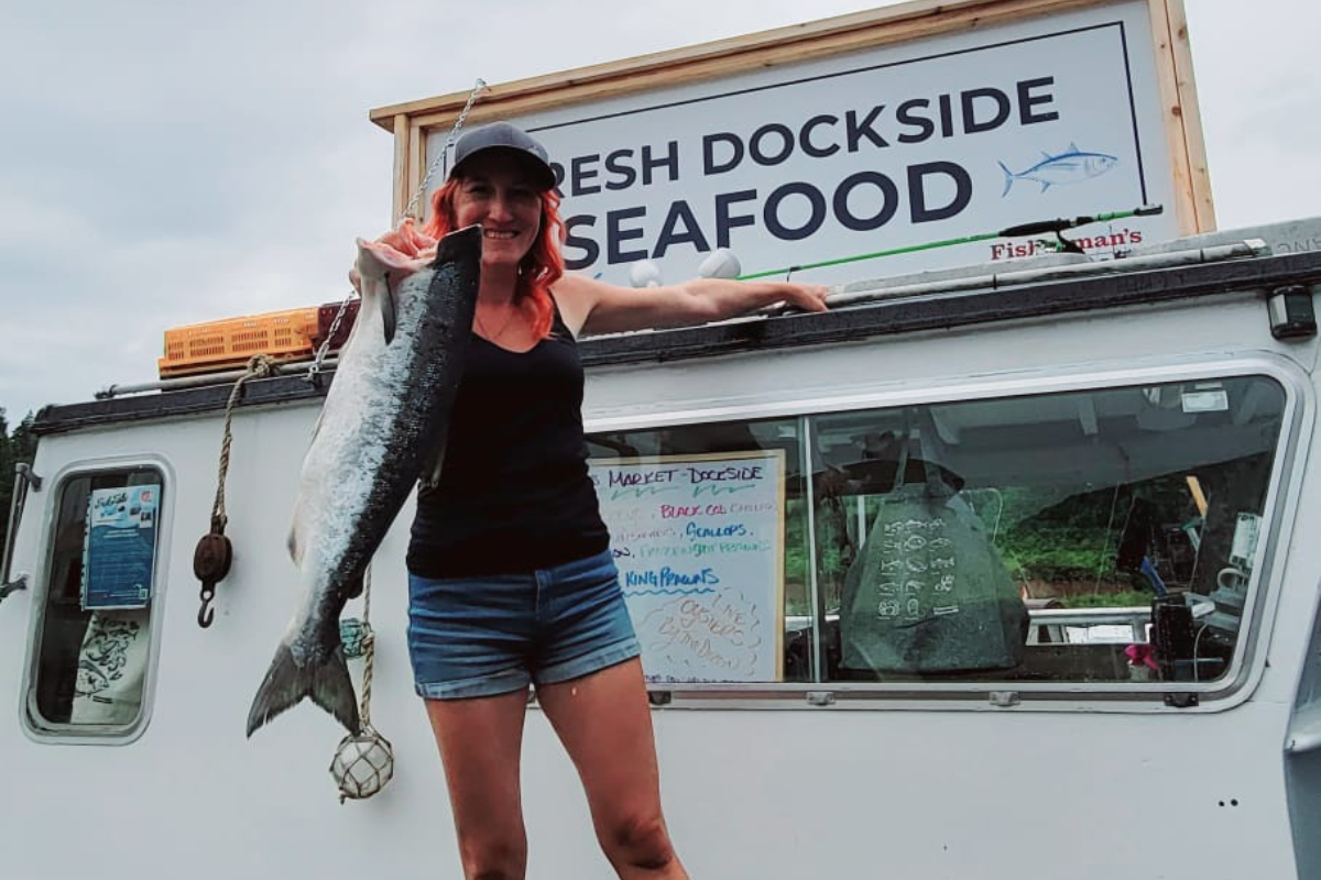 How to Clean & Gut A Fish  Dockside Seafood & Fishing Center