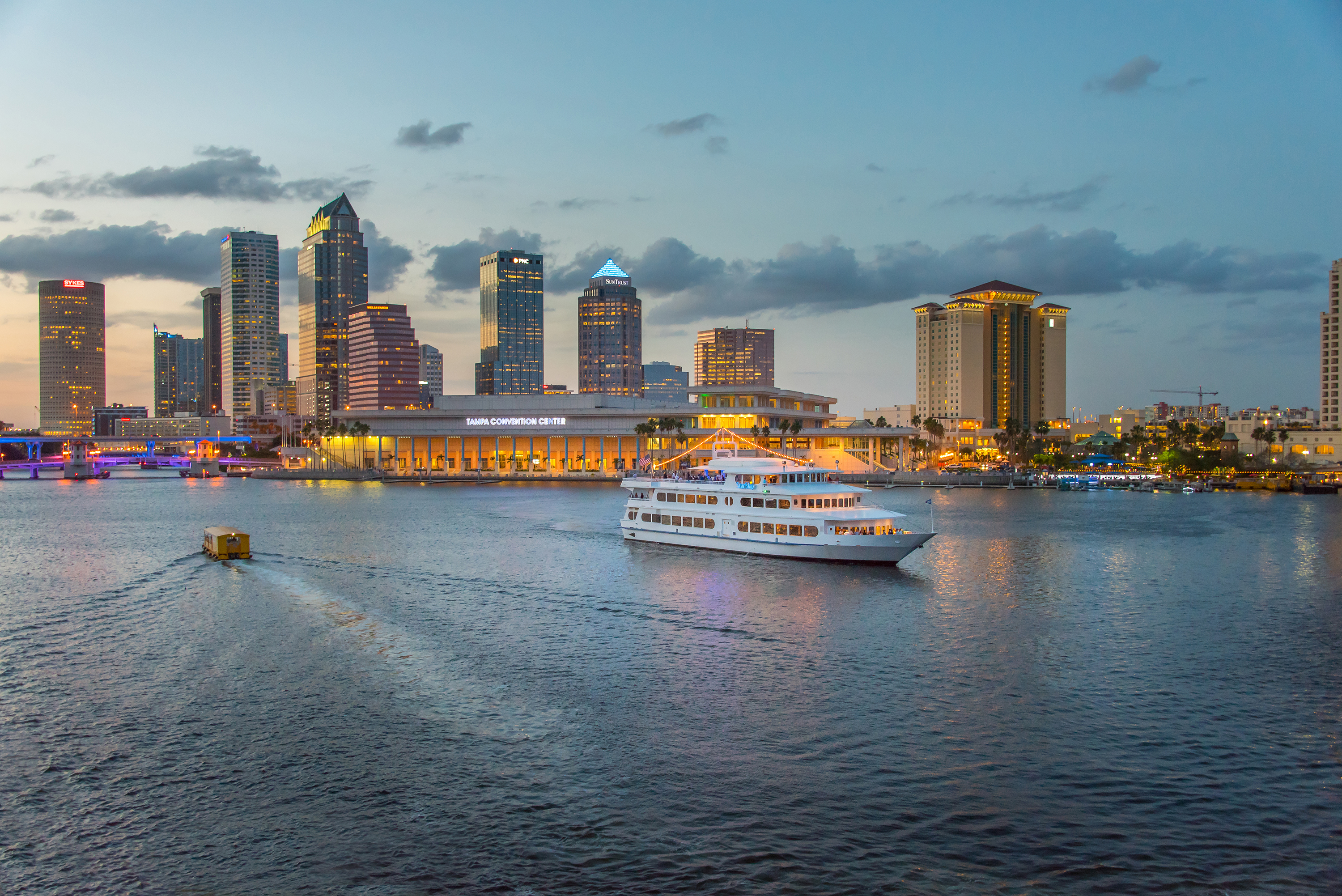 starship cruise tampa