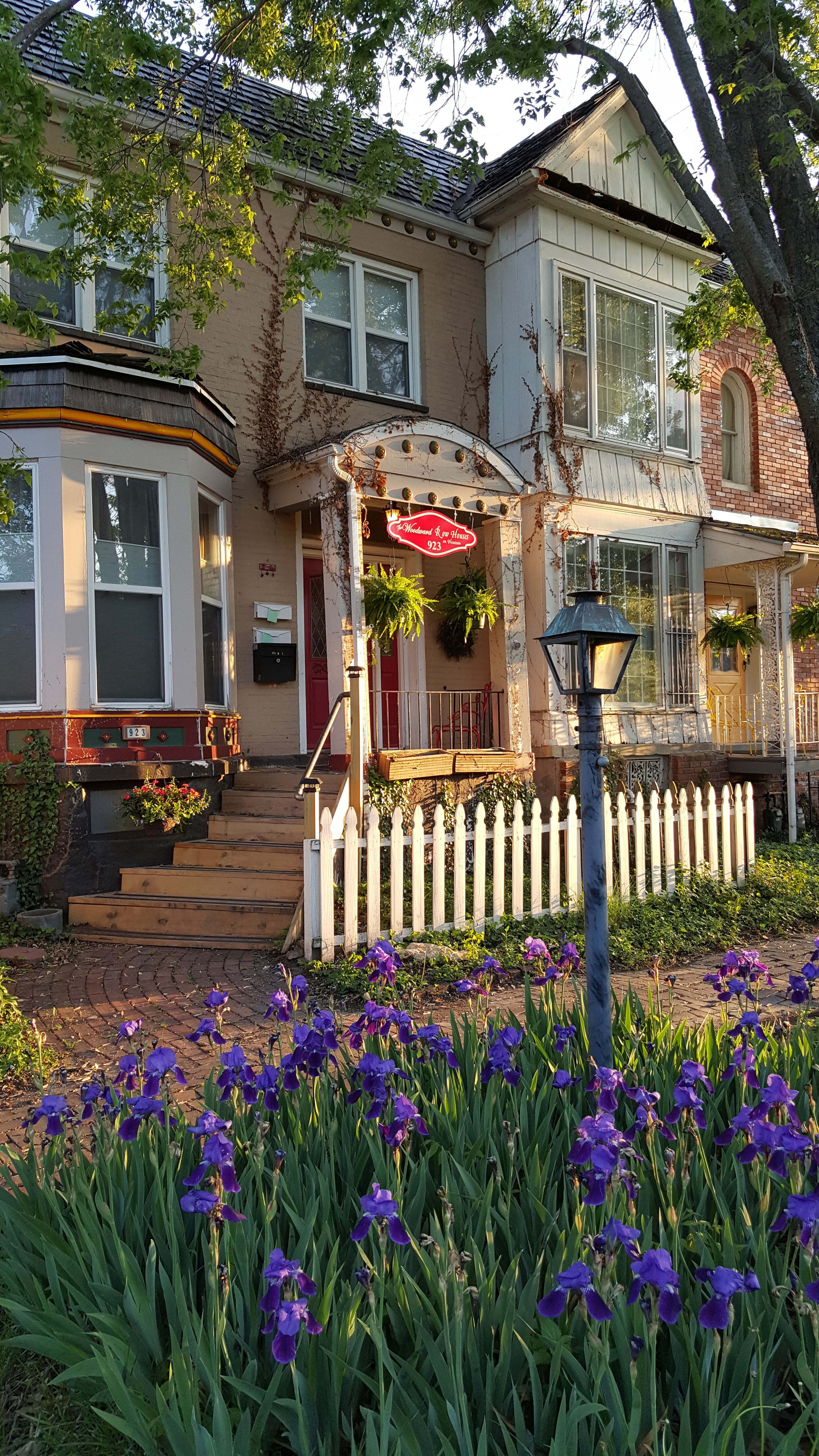 The Woodward Row Houses Extended Stay