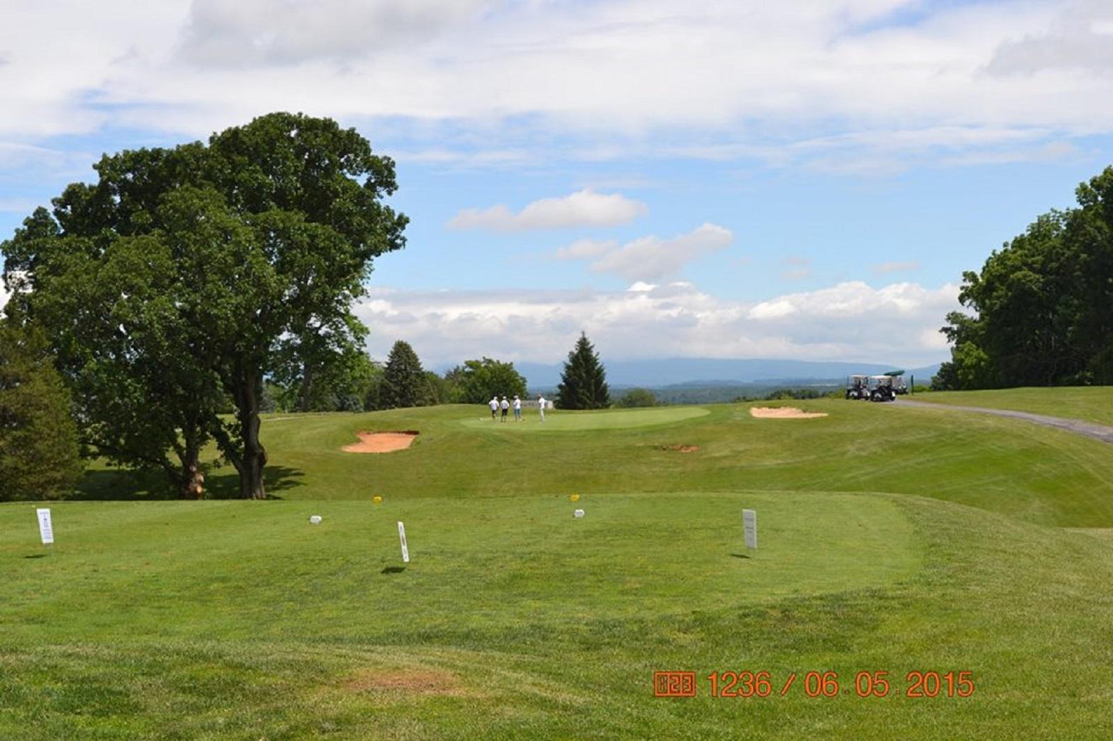 Ingleside, Staunton, Virginia Golf course information and reviews.