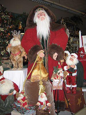 Christmas Stores in Virginia