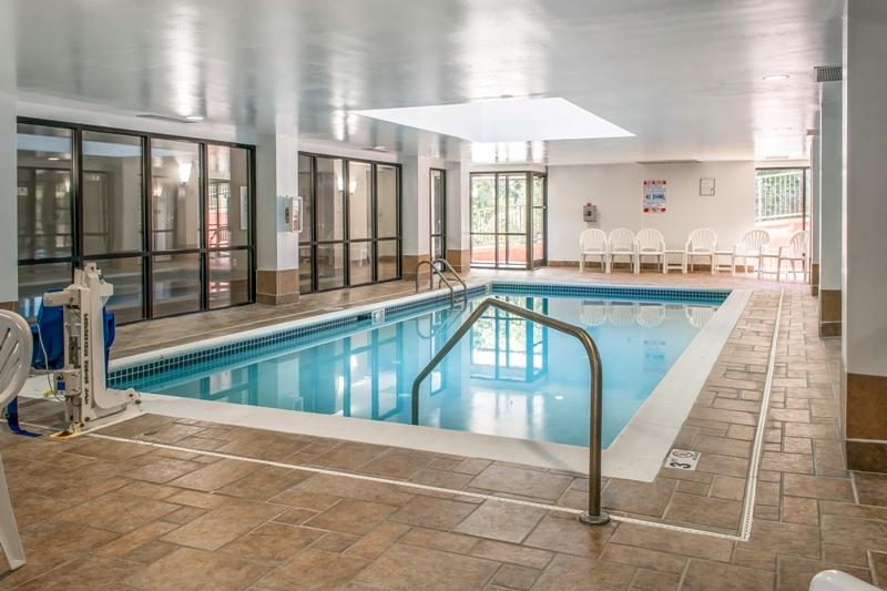 Comfort Suites Near Potomac Mills from $92. Woodbridge Hotel Deals