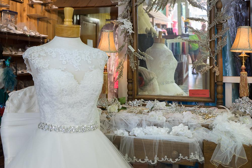 Becky's Bridal & Formal