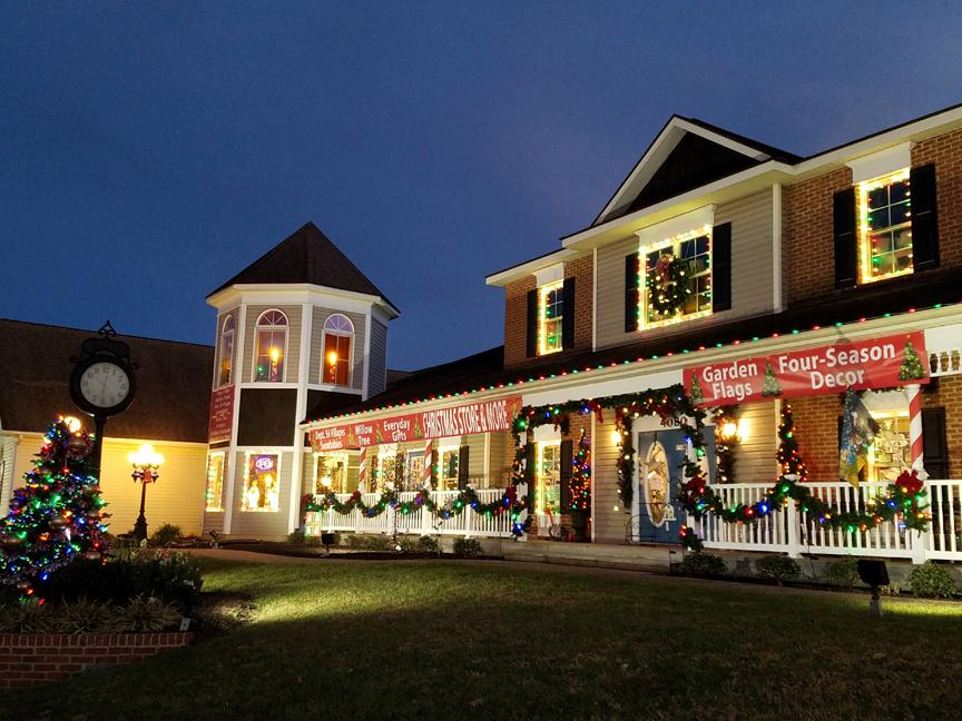 Christmas Stores in Virginia