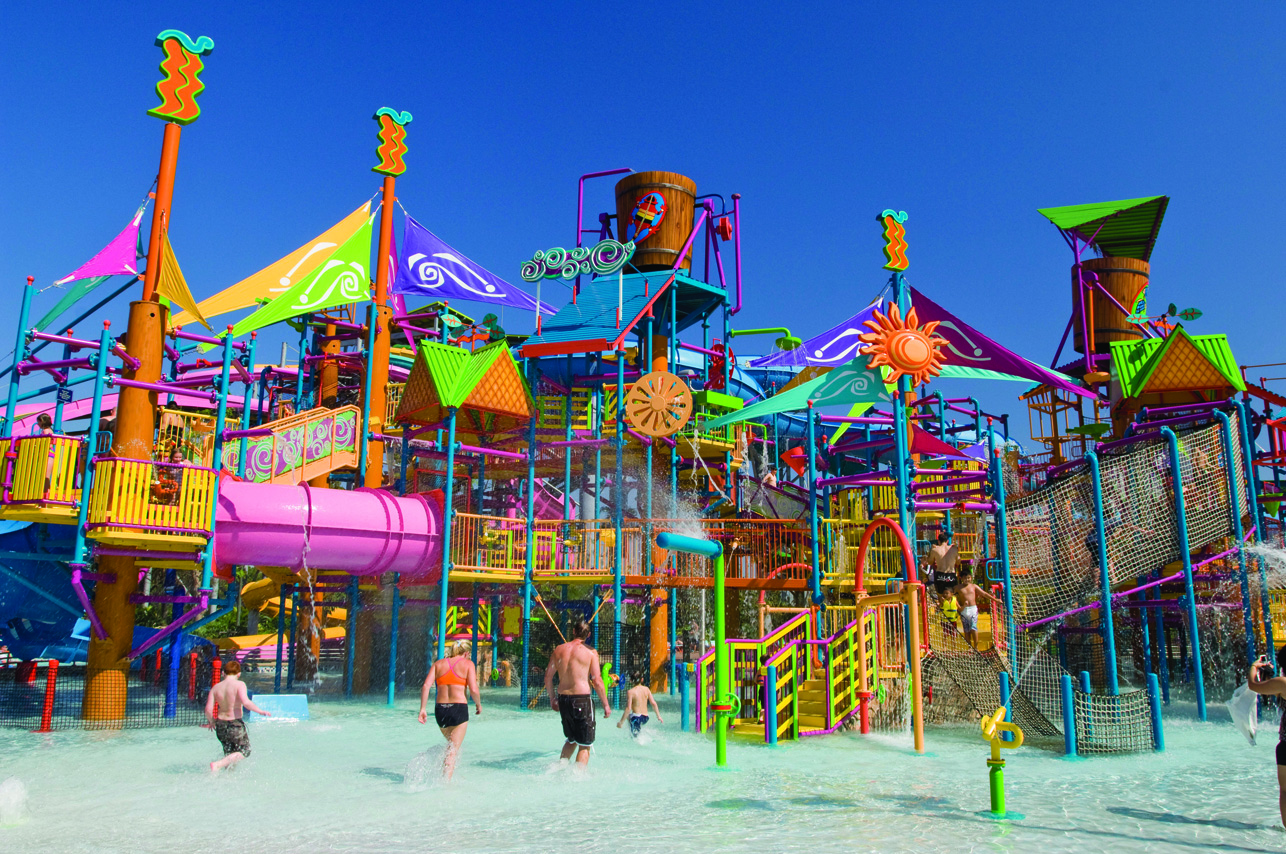 Aquatica Orlando - Celebrate La Noche de San Juan with Aquatica Orlando and  Rumba 100.3 FM -- Orlando, Florida this Saturday from 7 p.m. to 12 a.m.  Lock in a year full, image size:1286x854