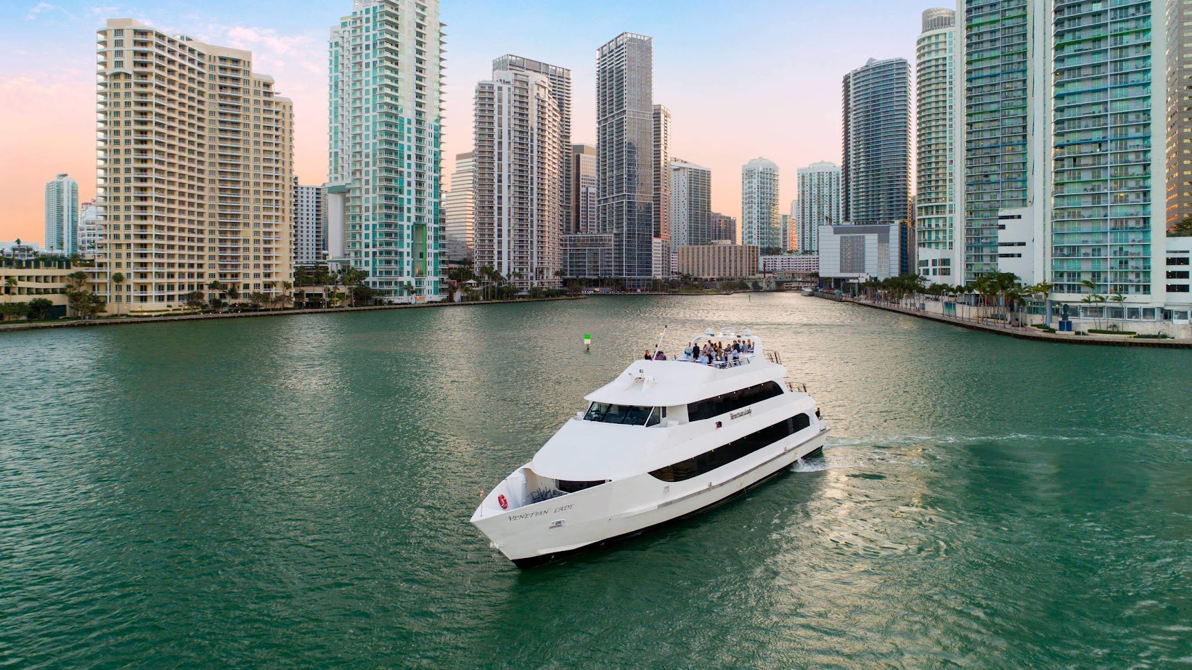 Biscayne Lady Yacht Charters in Miami