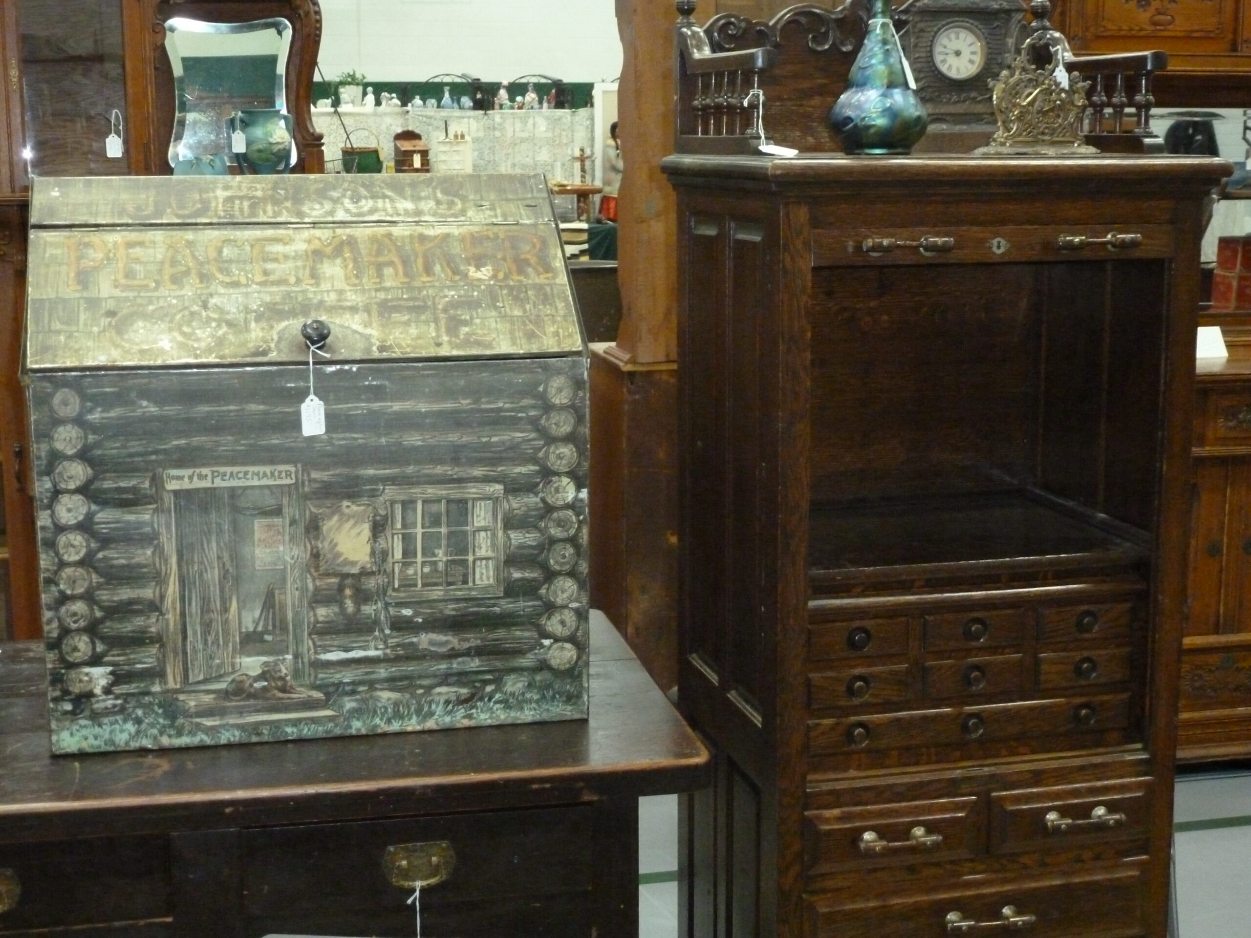 4枚組 Ultimate Suburbia Evergreen Antiques 180s.jpg