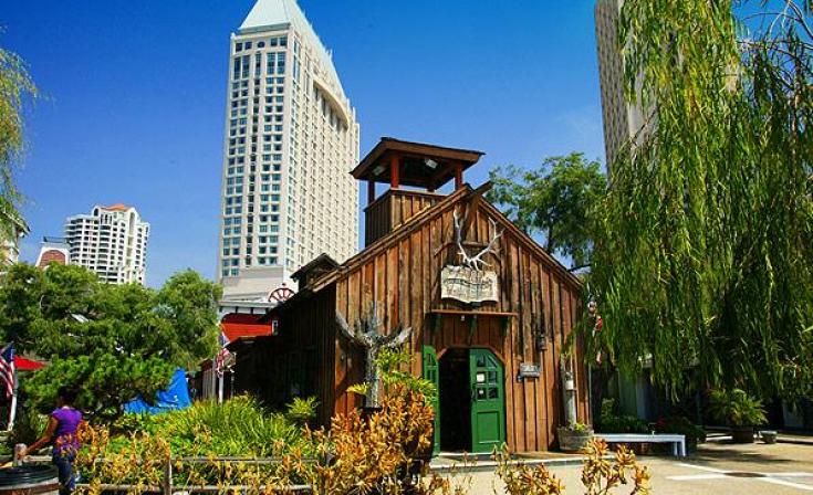 Seaport Village anchors Pier Cafe, Edgewater Grill will be