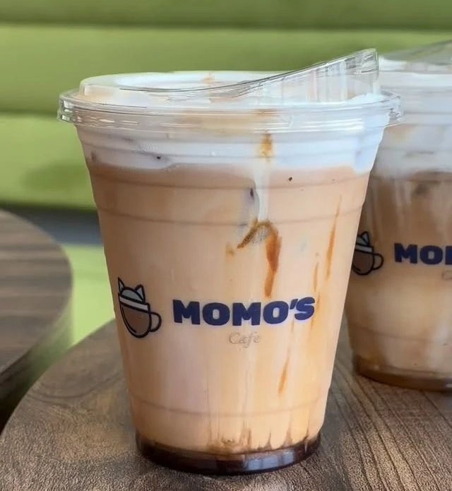 Momo's Cafe
