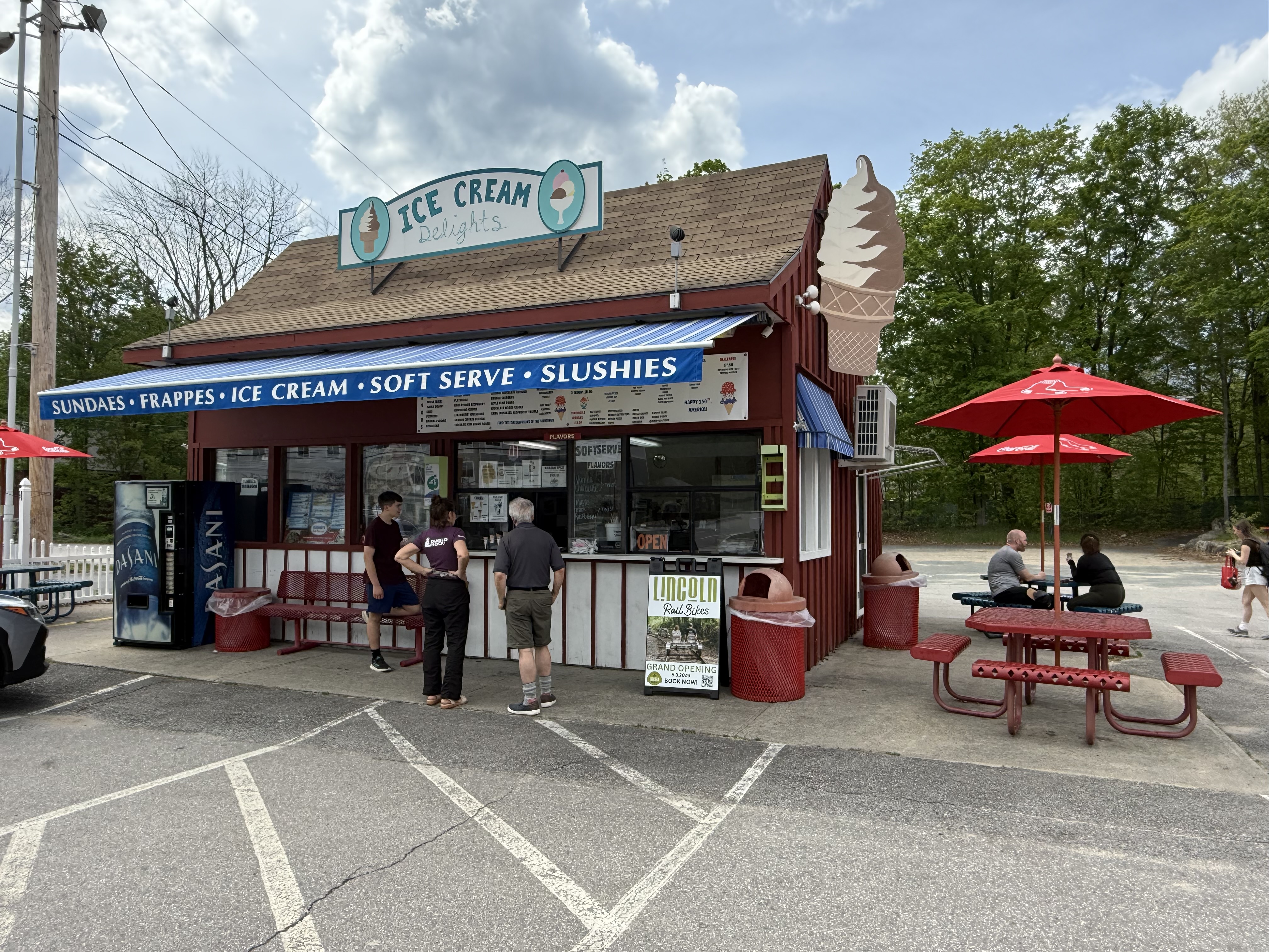 Ice Cream Delights | Lincoln, NH
