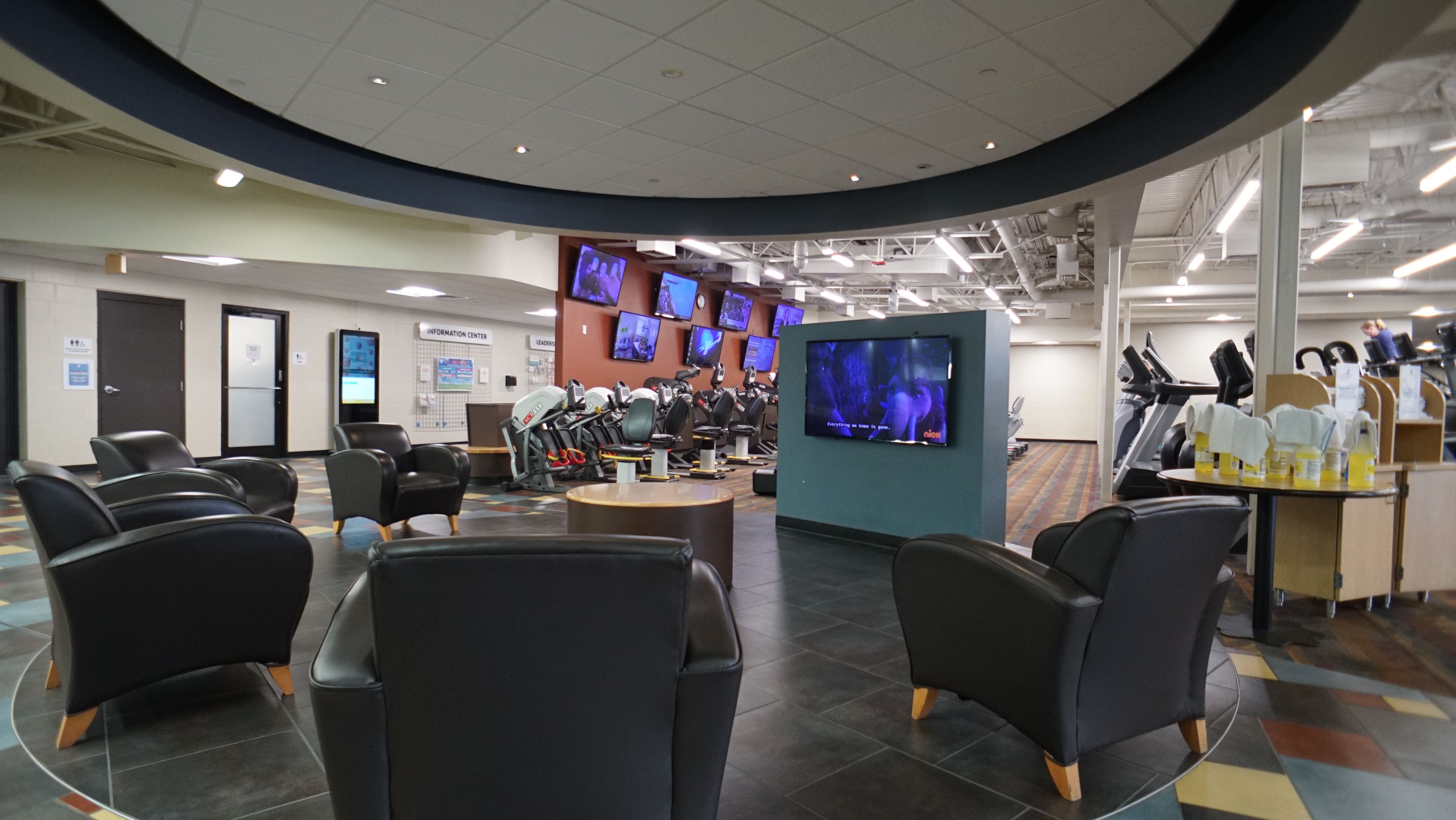 ymc★ Lobby-West-YMCA-partner-
