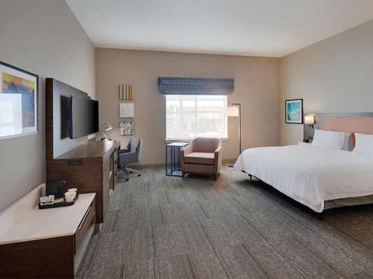 Hampton Inn Santa Cruz West