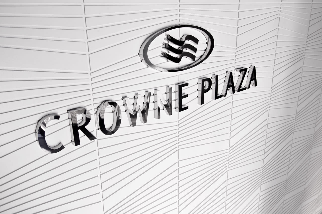 Welcome - Crowne Plaza Genève