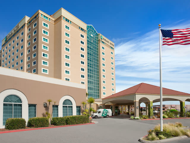 Embassy Suites by Hilton San Juan - Hotel & Casino, San Juan – Updated 2024  Prices
