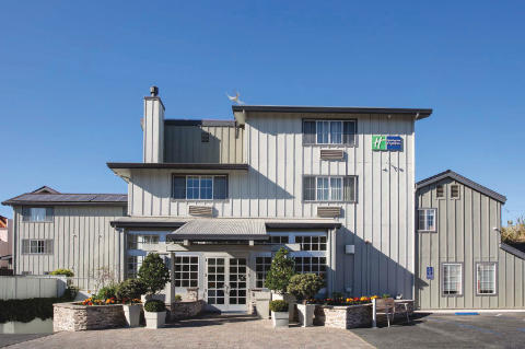 Holiday Inn Express Cannery Row