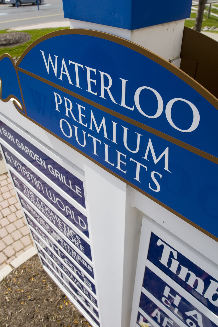 Waterloo Premium Outlets Waterloo, NY 13165