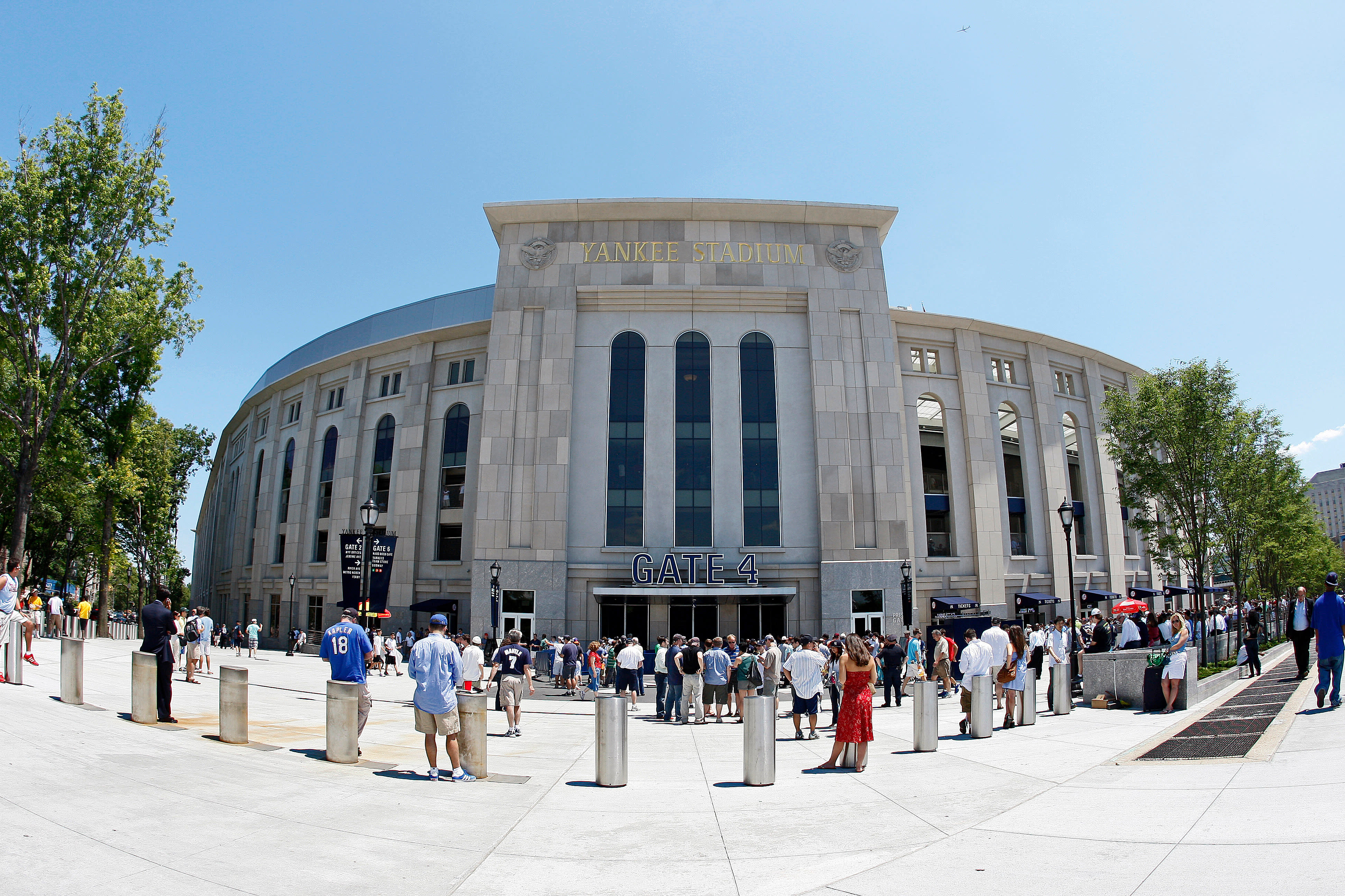 (未使用･未開封品)New York Yankees Essential: Games of Yankee Stadiu [DVD] Amazon.co.jp: New York Yankees Essential: Games of Yankee Stadiu