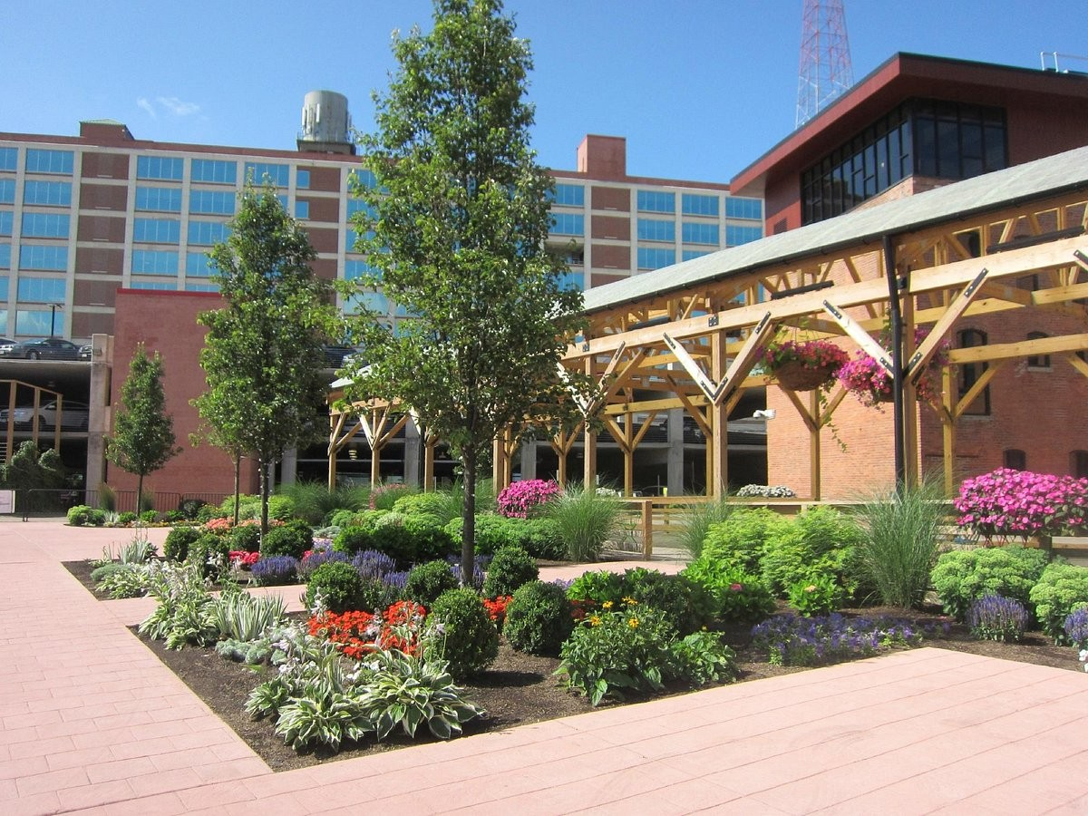 Larkinville Larkin Square | Buffalo, NY 14210