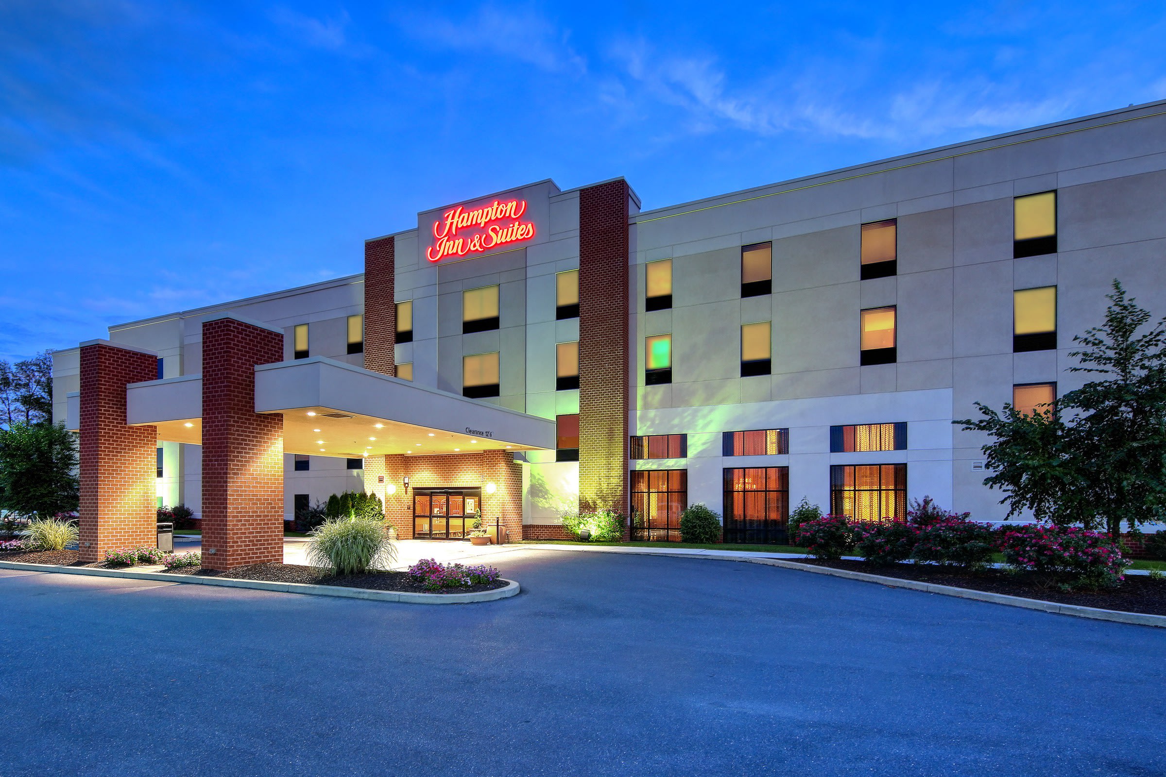 Hampton Inn and Suites Harrisburg North