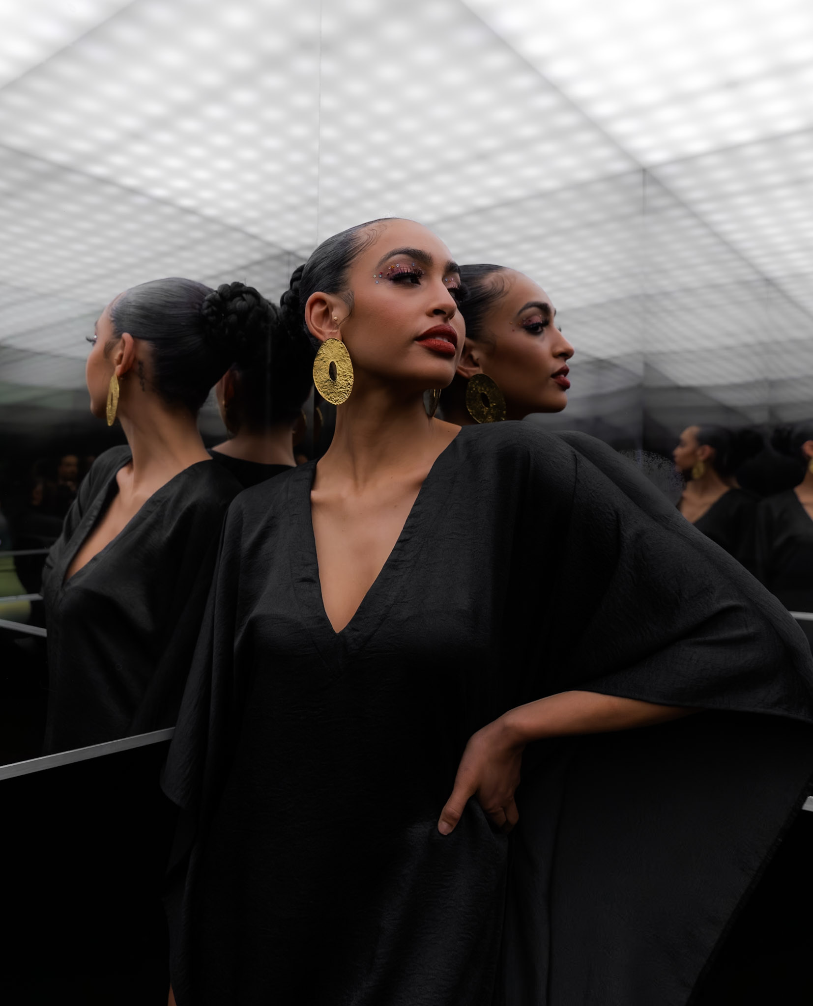 Fashionable woman posing for photo