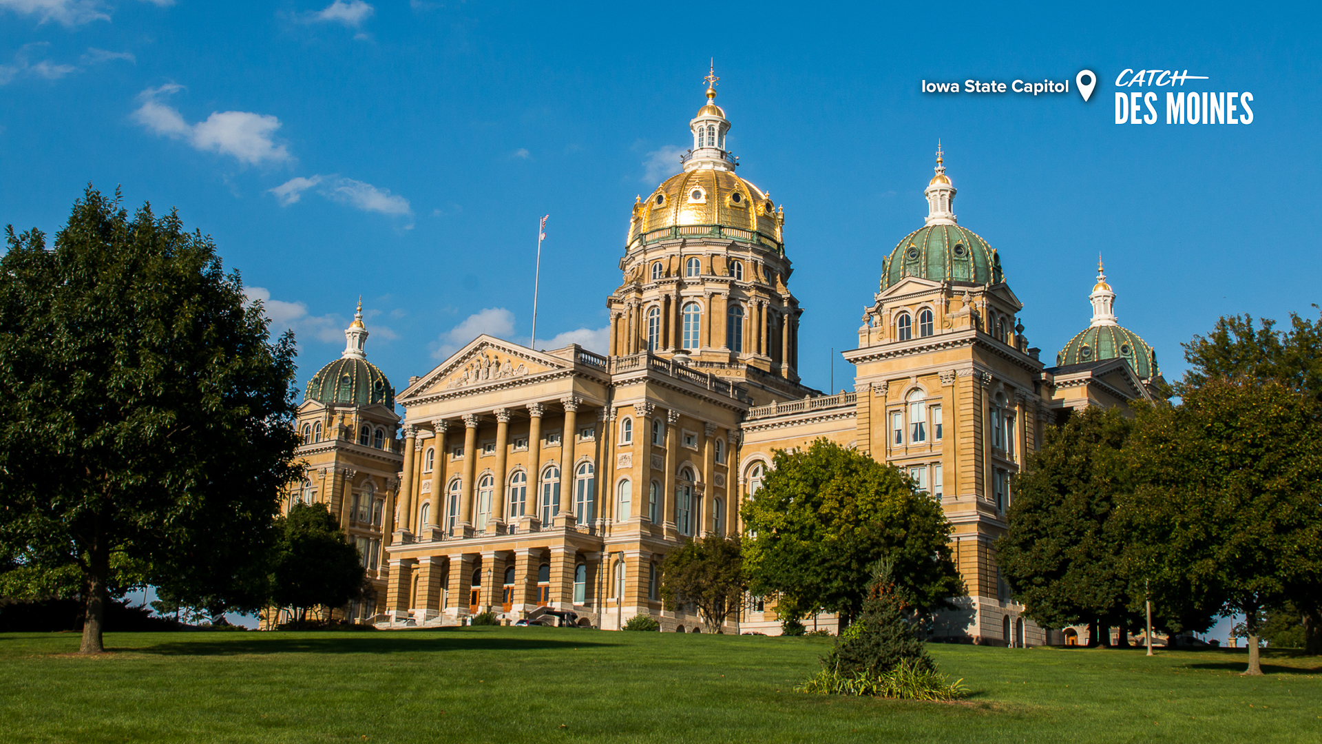 Iowa State Capitol Exterior Zoom Background