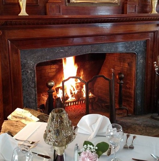 English Inn fireplace