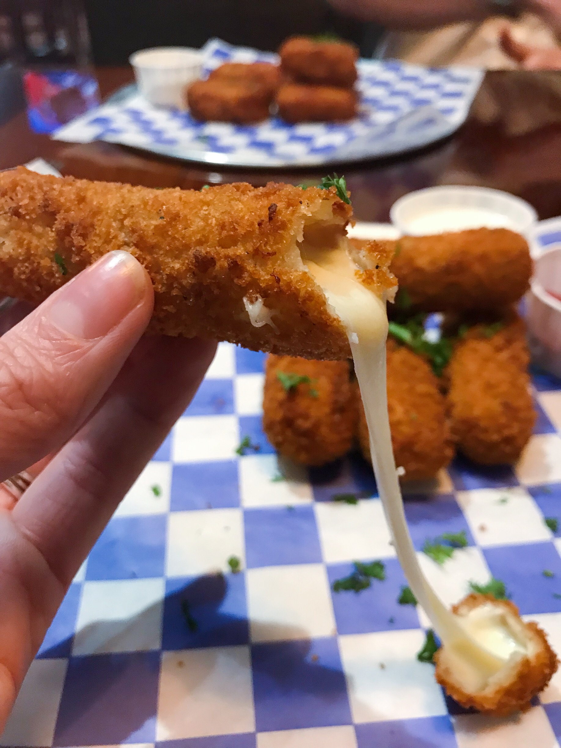 Bootleggers Pizza Mozzarella Sticks