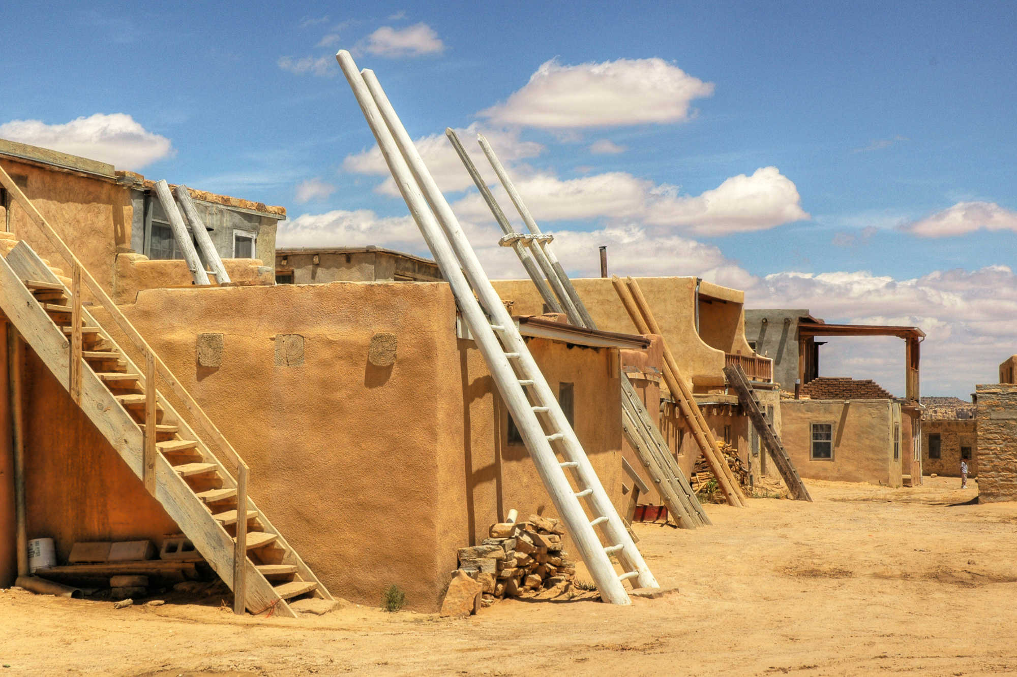 Acoma Street with ladders