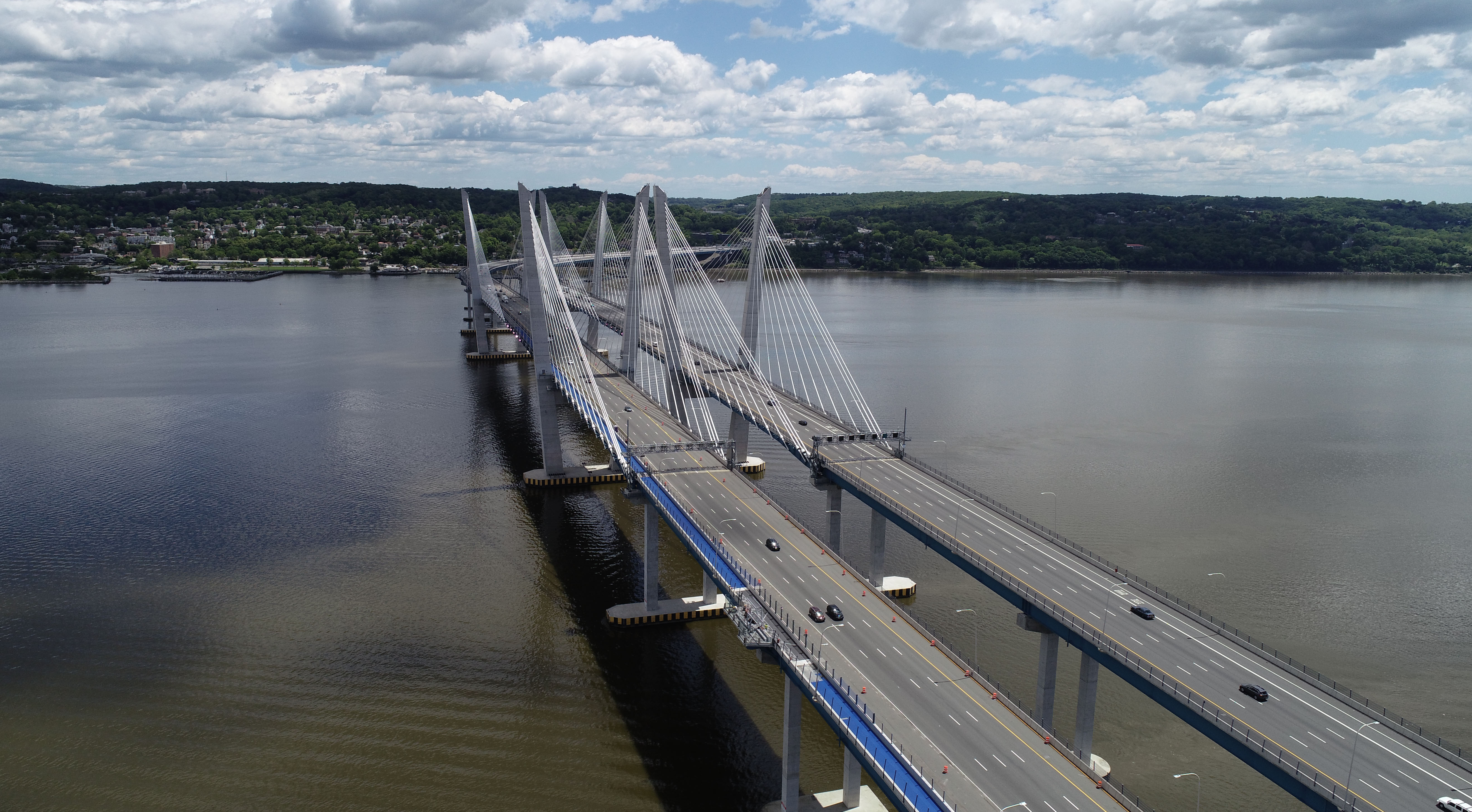 Governor Mario M. Cuomo Bridge with blue path