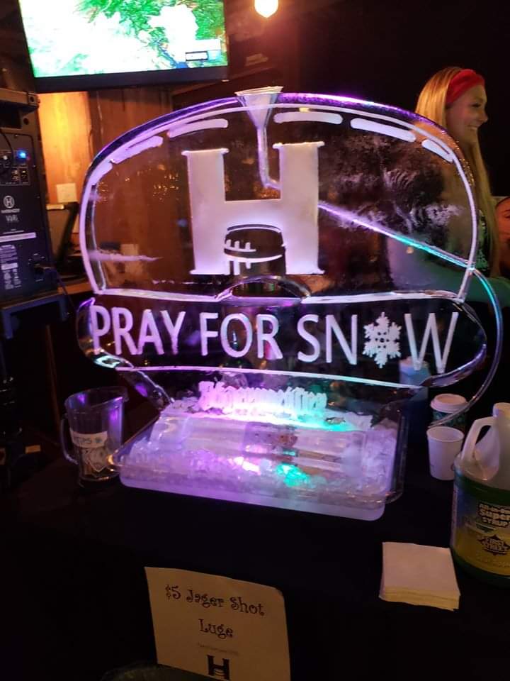 Harmon Pray for Snow ice sculpture
