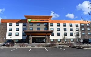 Holiday Inn Express East - Booking Image