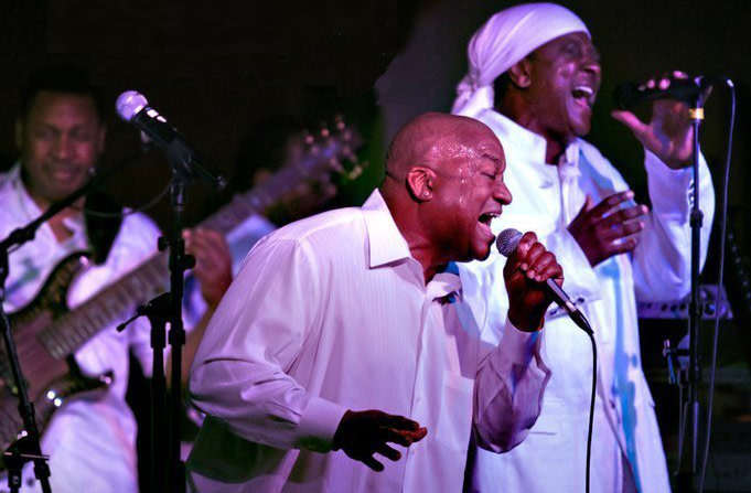 In Gratitude: A Tribute to Earth, Wind & Fire