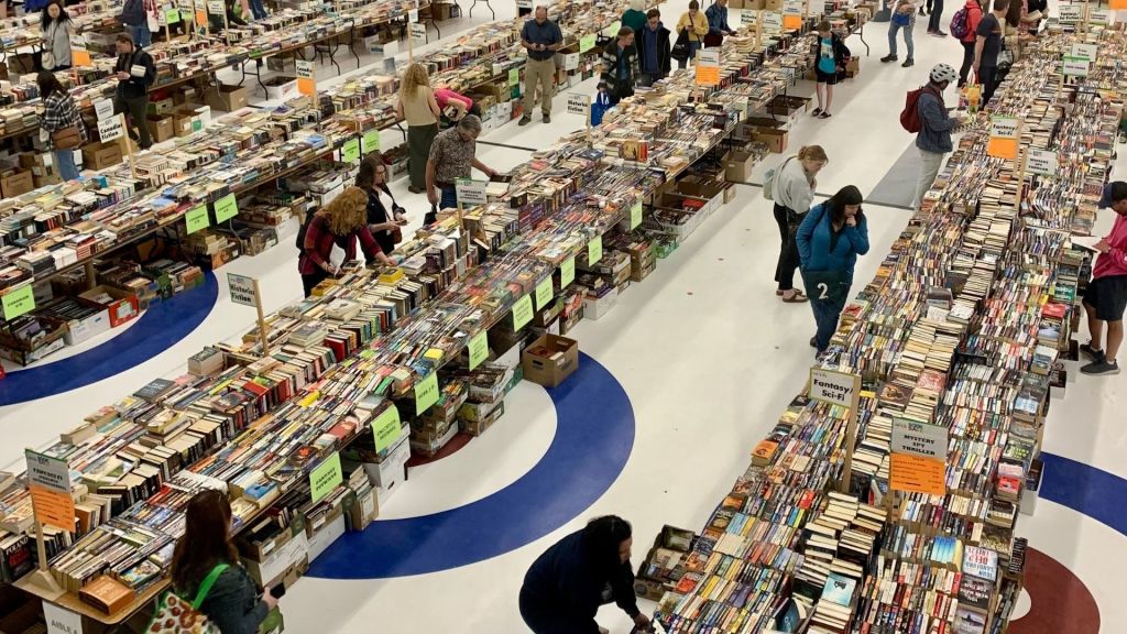 Calgary Reads Big Book Sale