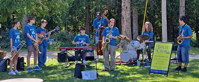 Live Music at Simon Creek Winery: Birch Creek Ambassadors