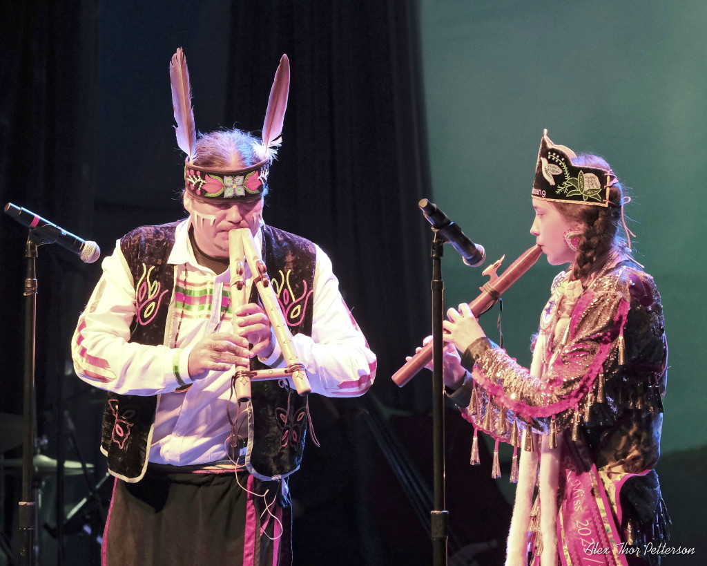 Michael Laughing Fox Charette