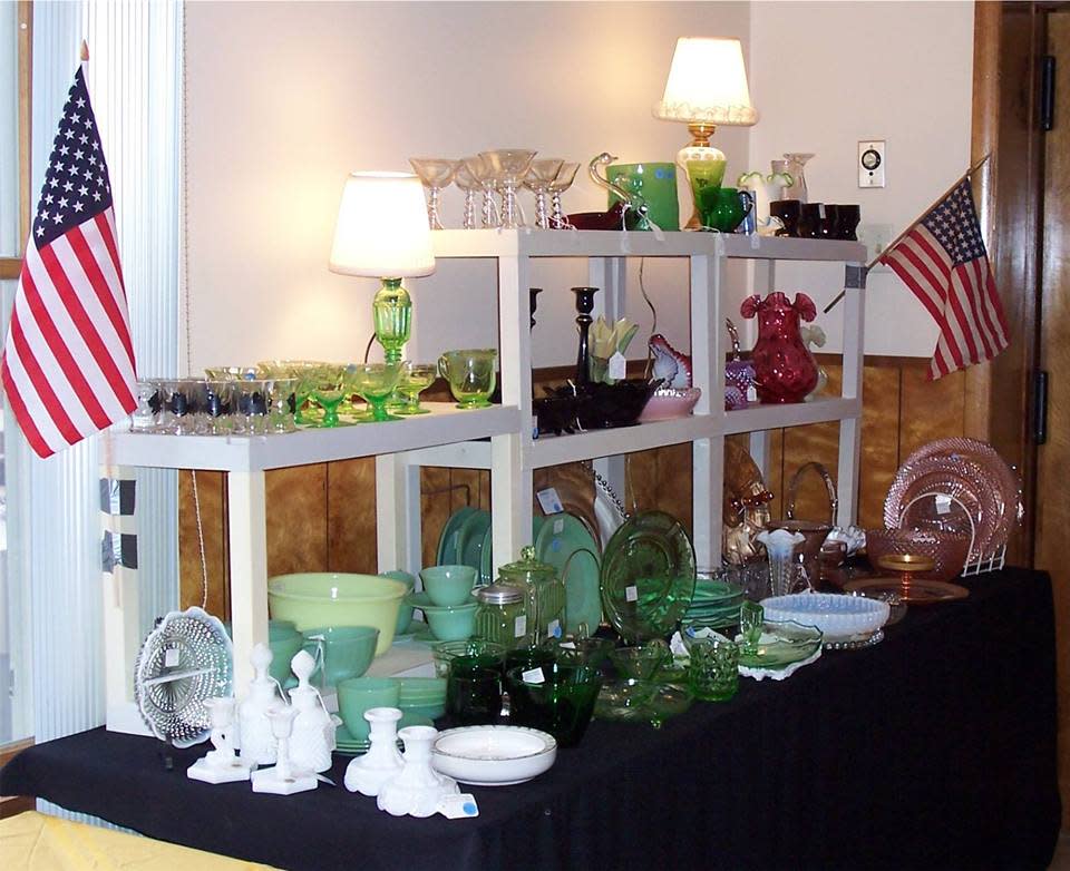 48th Annual Hudson Valley Glass Club Vintage Glass & Pottery Show & Sale